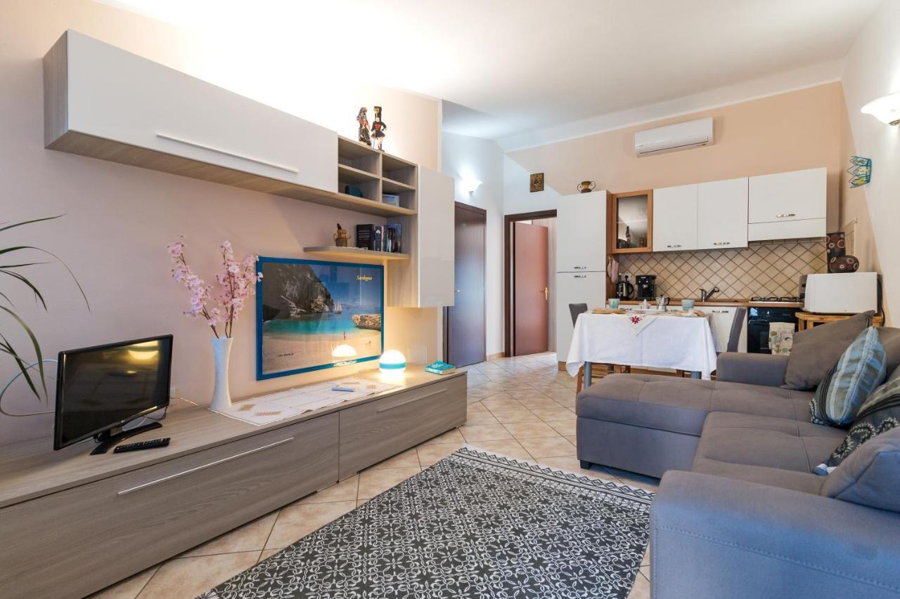 Sebastian House Apartment Кала Гононе Екстериор снимка