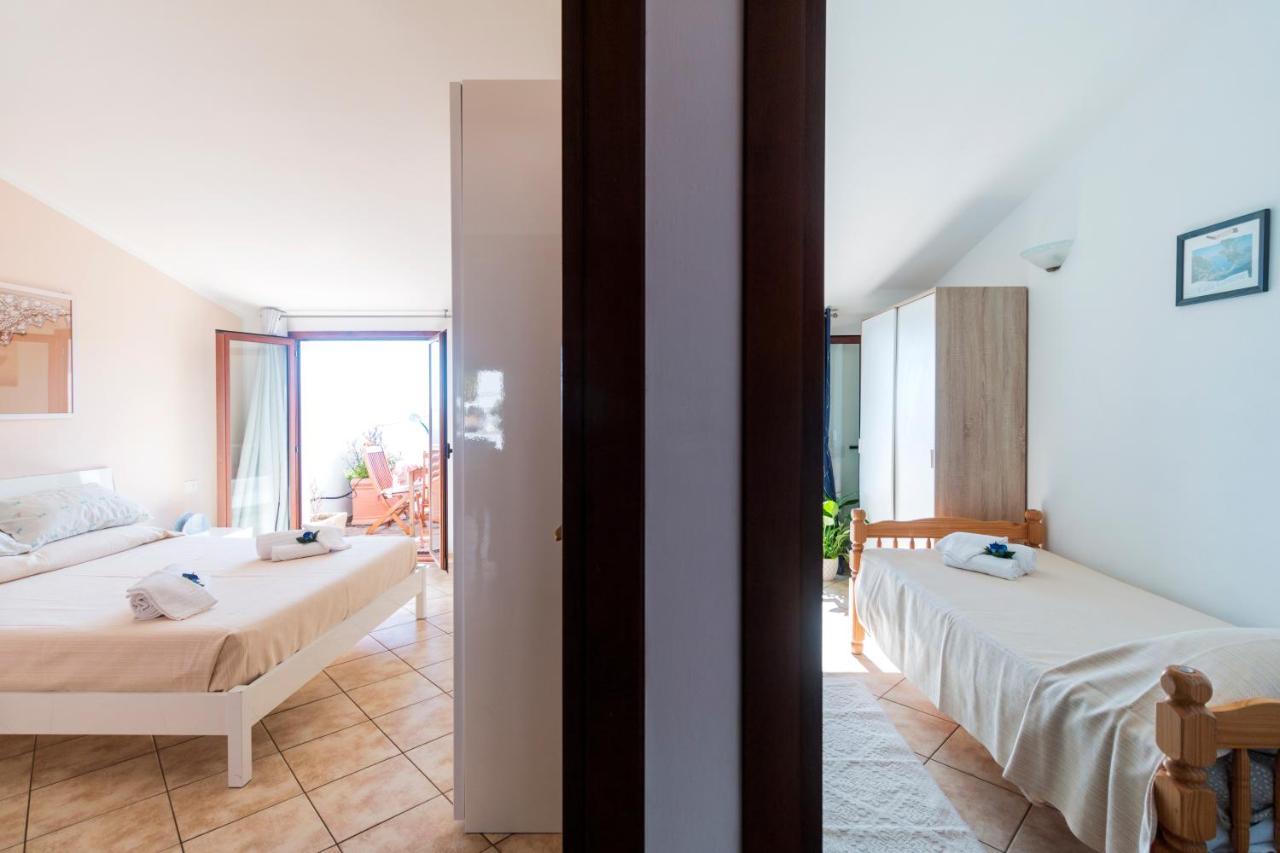 Sebastian House Apartment Кала Гононе Екстериор снимка